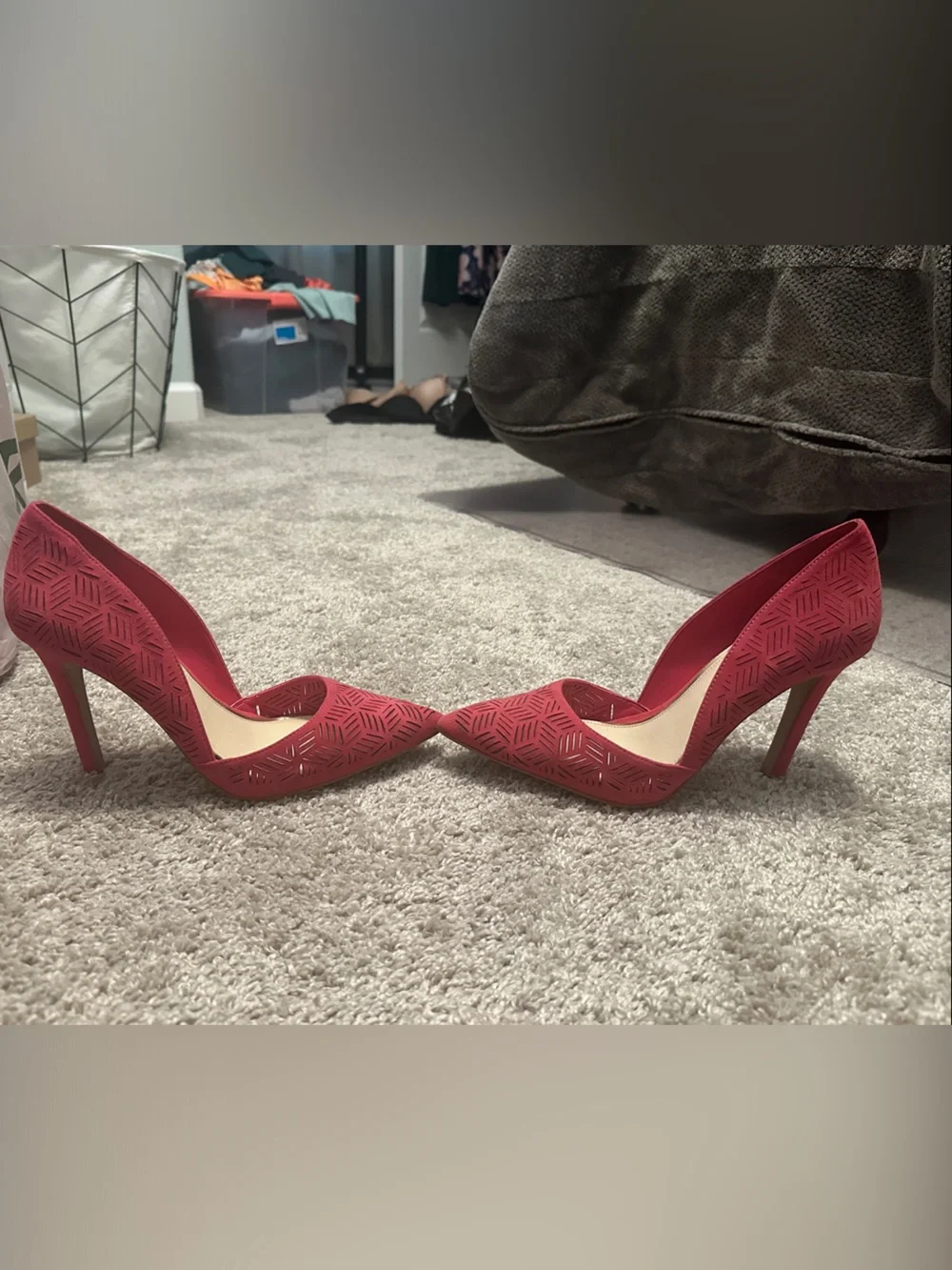 Jessica Simpson Charie Pink Suede Laser-Cut Pointed-Toe Stilettos NWOB